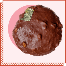 Load image into Gallery viewer, Vonuts: Vegan Donuts